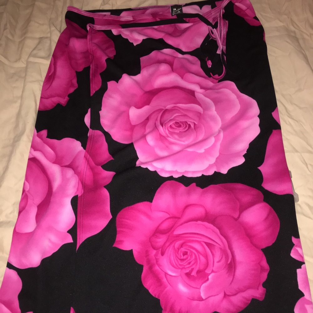 Beautiful rose floral wrap skirt